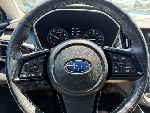 Used 2025 Subaru Outback Onyx Edition AWD/4WD image 33