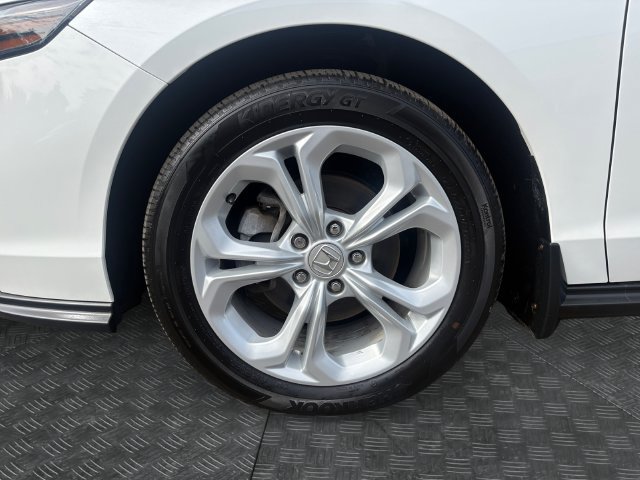 Used 2024 Honda Accord LX image 14
