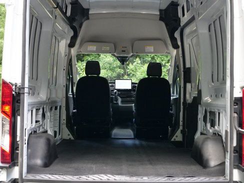 Used 2022 Ford Transit 350 148 High Roof AWD image 12