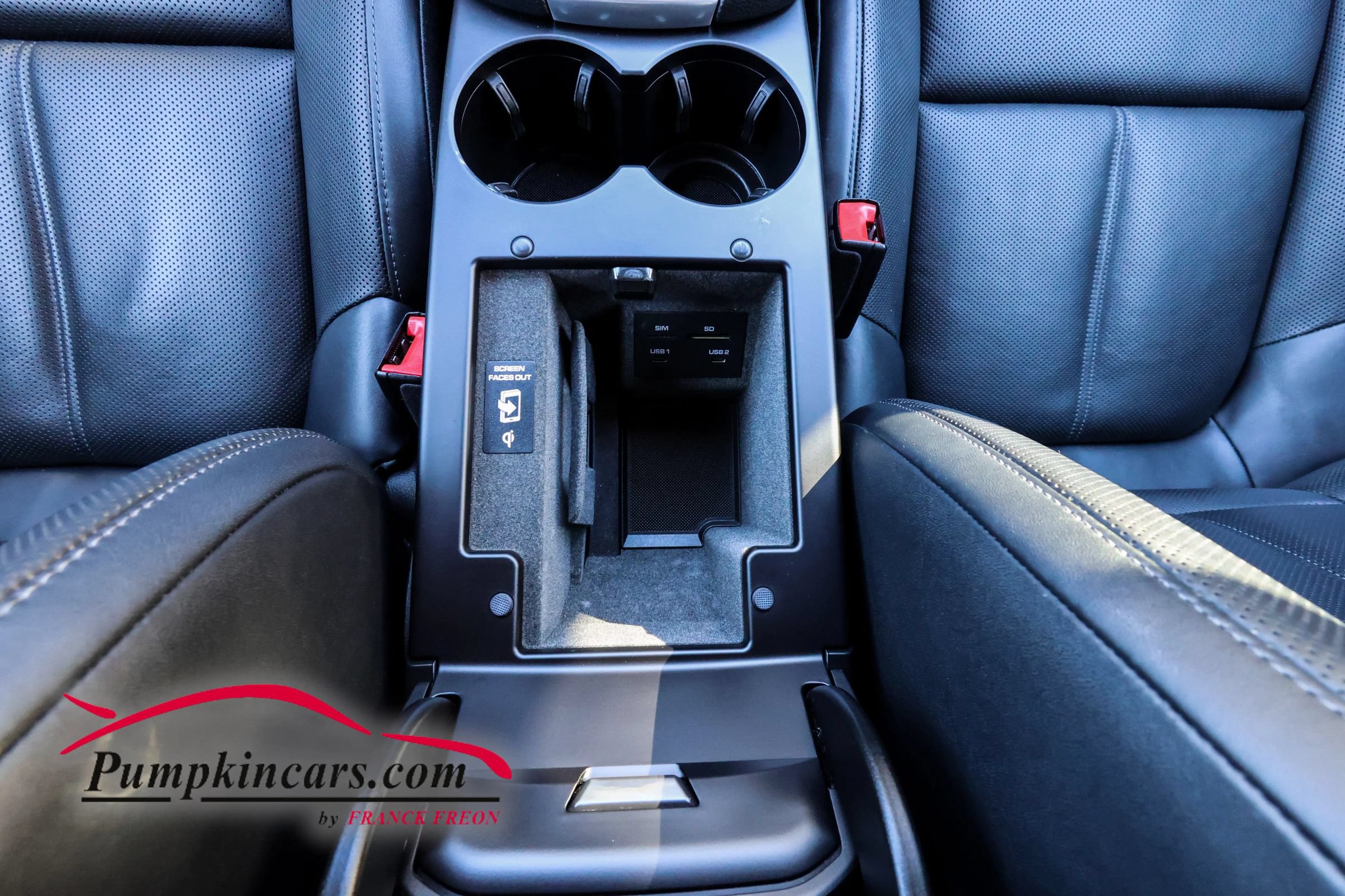 Used 2023 Porsche Macan AWD/4WD image 37