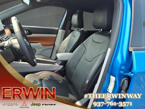 Used 2023 Jeep Compass Limited AWD/4WD image 12