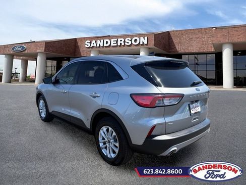 Certified 2022 Ford Escape SE w/ Convenience Package FWD image 5