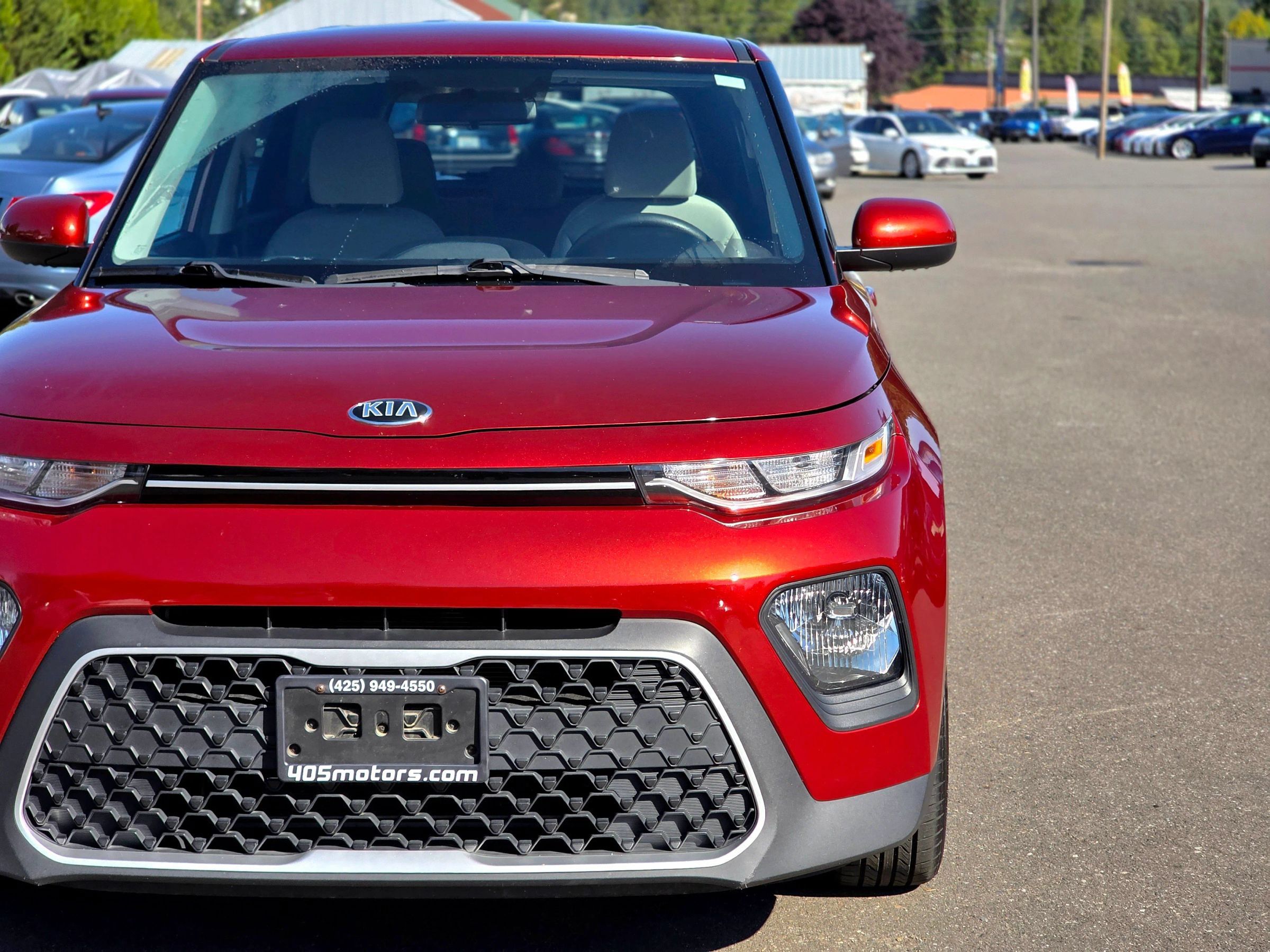 Used 2020 Kia Soul LX FWD image 3