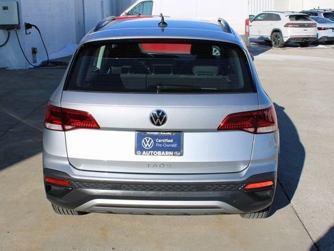 Certified 2024 Volkswagen Taos S image 5