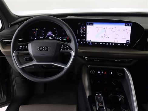 New 2025 Audi Q5 Premium Plus image 21