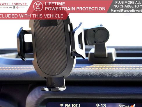 Used 2022 Jeep Gladiator Overland image 13