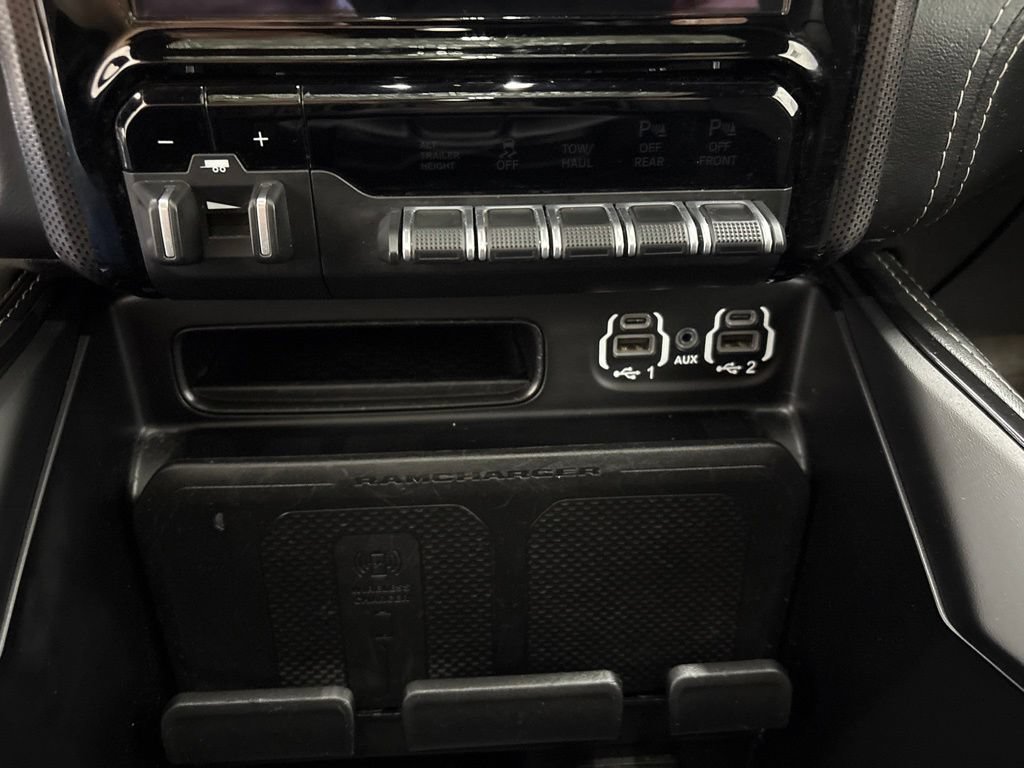 Used 2022 RAM 2500 Limited AWD/4WD image 21