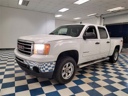 Used 2013 GMC Sierra 1500 SLE w/ Power Tech Package image 3