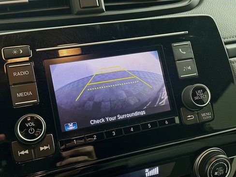 Used 2017 Honda CR-V LX image 21