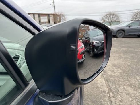Certified 2025 Subaru Crosstrek 2.0i Premium image 11