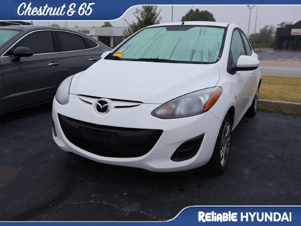 Used 2014 MAZDA MAZDA2 Sport FWD image 9