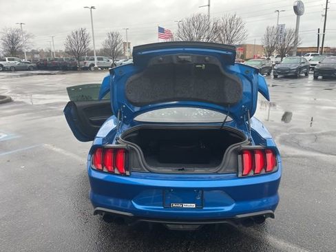 Certified 2019 Ford Mustang GT w/ GT Performance Package image 11