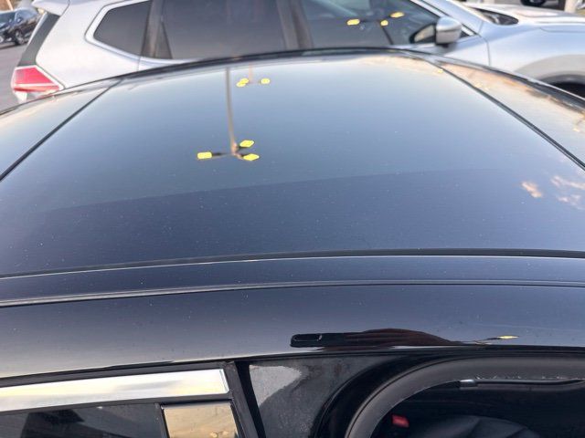 Used 2017 Mercedes-Benz C 300 Sedan image 7