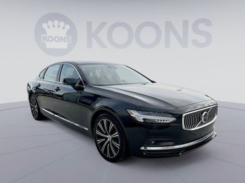 Used 2023 Volvo S90 B6 Plus image 10