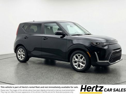 Used 2025 Kia Soul LX w/ LX Technology Package FWD image 1