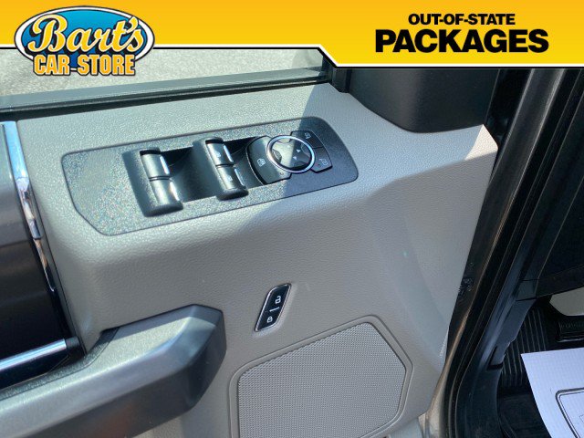 Used 2015 Ford F150 XLT w/ Equipment Group 302A Luxury AWD/4WD image 23