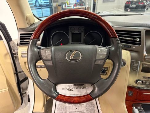 Used 2010 Lexus LX 570 4WD image 14