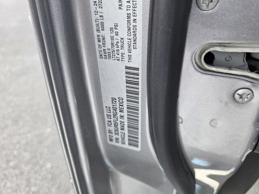 Used 2024 RAM 2500 Laramie w/ Safety Group AWD/4WD image 5