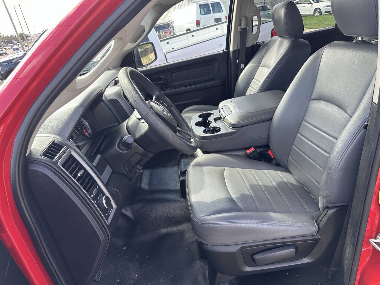Used 2020 RAM 1500 Tradesman RWD image 13