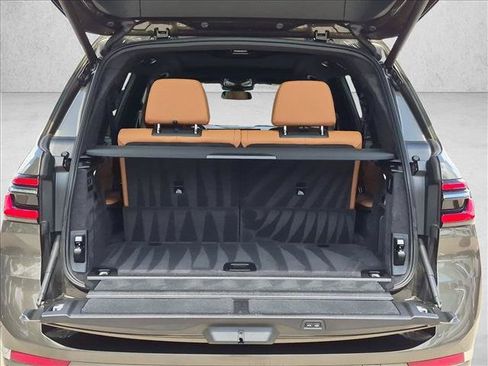 Certified 2026 BMW X7 xDrive40i AWD/4WD image 6