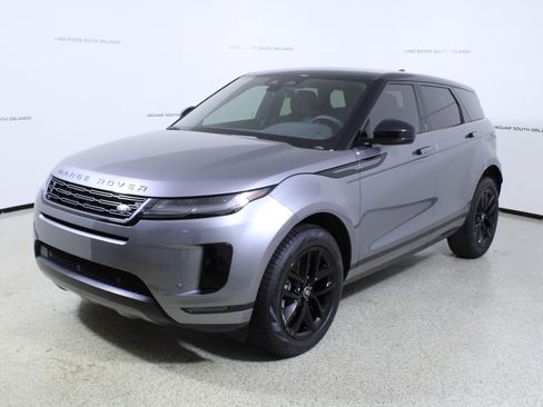 Used 2026 Land Rover Range Rover Evoque S image 4