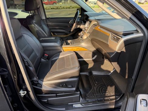 Used 2017 GMC Yukon XL Denali w/ Open Road Package image 46
