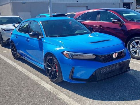 Used 2024 Honda Civic Type R image 3