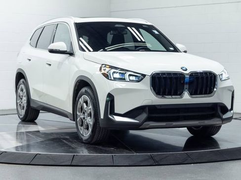 Used 2023 BMW X1 xDrive28i w/ Convenience Package AWD/4WD image 4