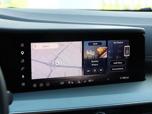 Certified 2025 Nissan Murano SL w/ Cargo Package AWD/4WD image 18