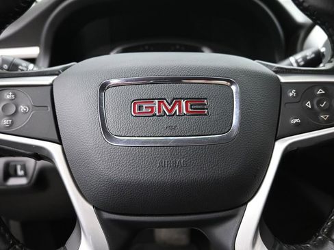 Used 2020 GMC Acadia SLT image 18