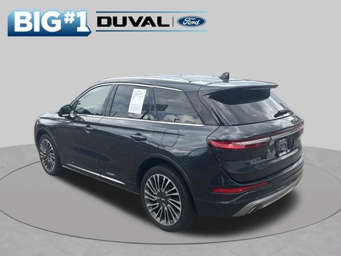 Used 2020 Lincoln Corsair Reserve FWD image 4
