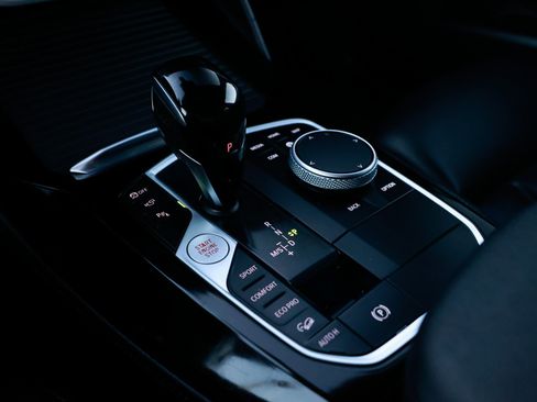 Used 2022 BMW X4 M40i w/ Premium Package image 38