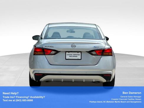 Used 2024 Nissan Altima 2.5 S FWD image 11