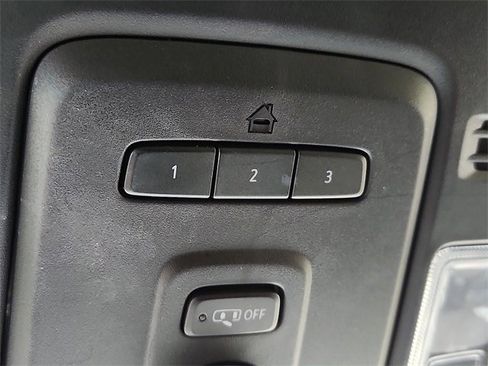 Used 2022 Chevrolet Tahoe Z71 image 20