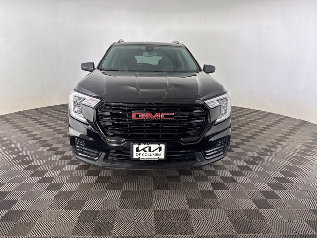 Used 2023 GMC Terrain SLE w/ Driver Convenience Package AWD/4WD image 6