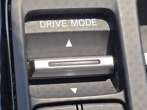 Used 2024 Honda Pilot EX-L image 34