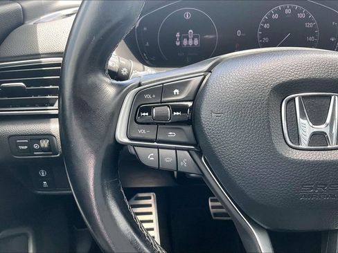 Used 2021 Honda Accord Sport image 10
