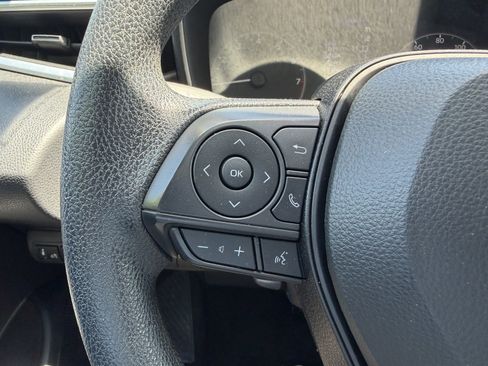 Used 2024 Toyota Corolla LE FWD image 23