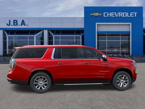 New 2026 Chevrolet Suburban Premier w/ Sun And Tow Package AWD/4WD image 5