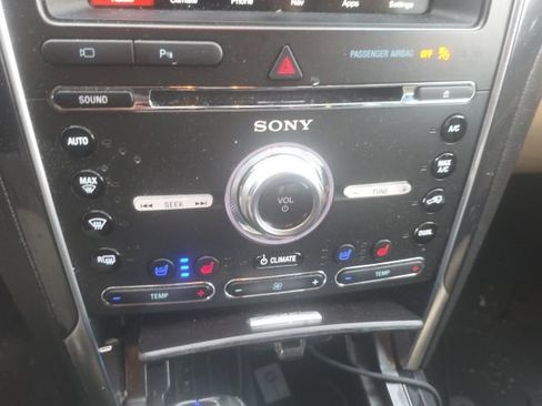 Used 2017 Ford Explorer Limited FWD image 15
