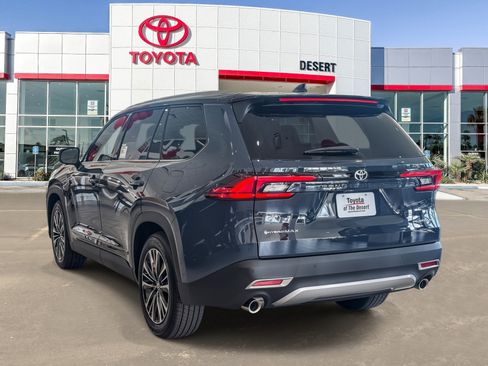New 2026 Toyota Grand Highlander AWD Hybrid image 5