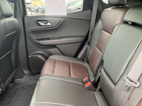 Used 2019 Chevrolet Blazer RS w/ Sun and Wheels Package image 36