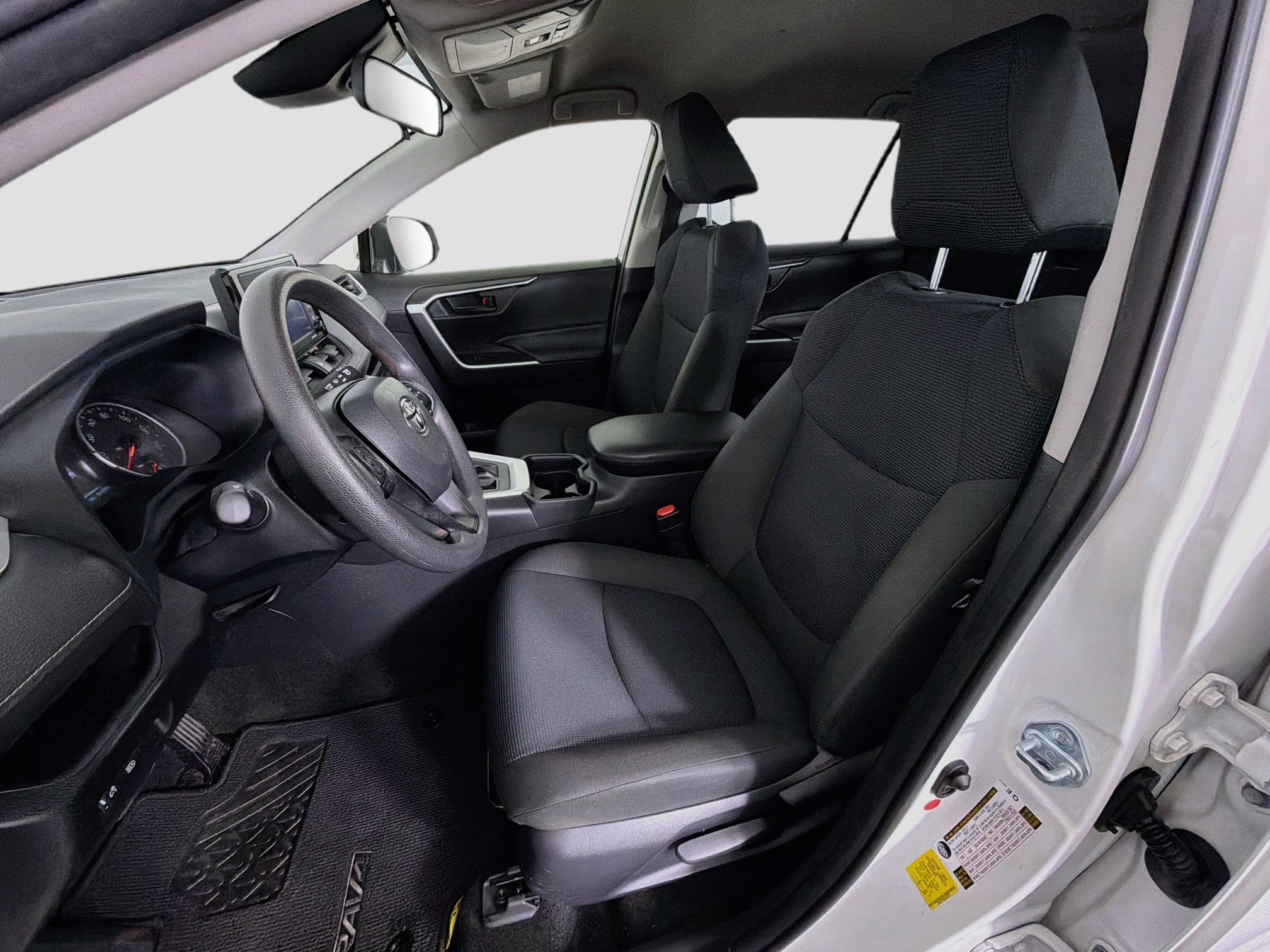 Used 2020 Toyota RAV4 LE w/ Carpet Mat Package FWD image 13