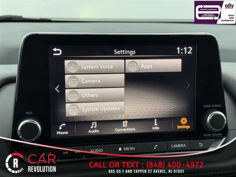 Used 2024 Nissan Rogue SV image 32