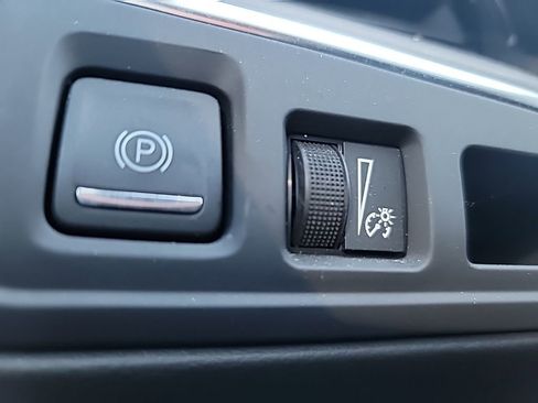 Certified 2022 Cadillac XT5 Luxury image 20