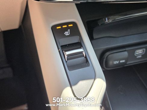 Used 2024 Kia Telluride S w/ S Sunroof Package AWD/4WD image 23