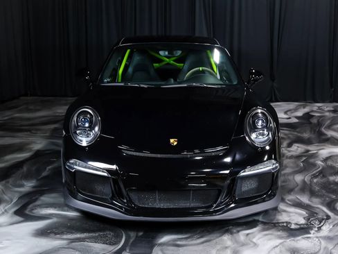 Used 2014 Porsche 911 GT3 w/ Sound Package Plus RWD image 7