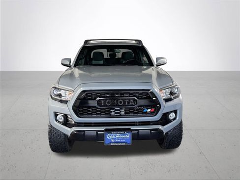 Used 2021 Toyota Tacoma TRD Off-Road w/ Technology Package image 3