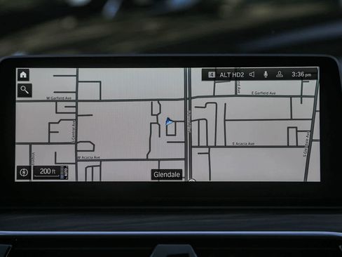 Certified 2023 BMW 530e w/ Convenience Package image 11