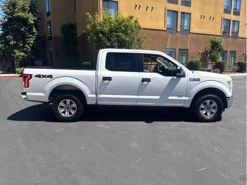 Used 2016 Ford F150 XLT w/ Equipment Group 301A Mid AWD/4WD image 7
